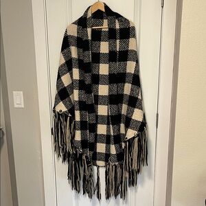 Anthropologie Maeve Big Cozy Black and Cream Plaid Fringe Shawl Wrap